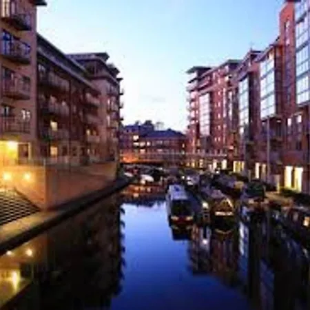 Birmingham Garnet 3-Bedroom Apartment City Centre Exterior photo